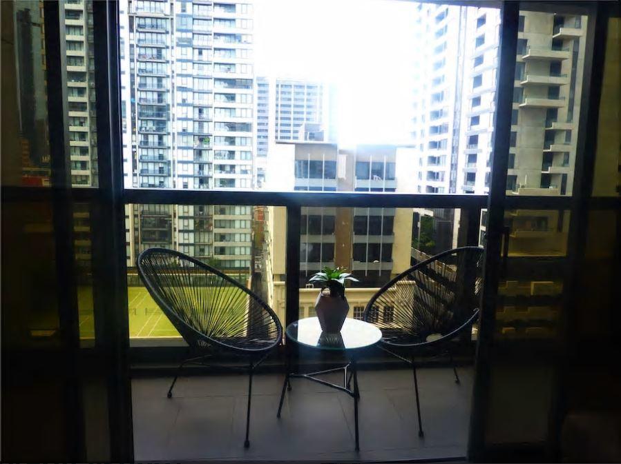 Upper West Side - Madison Apartment เมลเบิร์น ภายนอก รูปภาพ